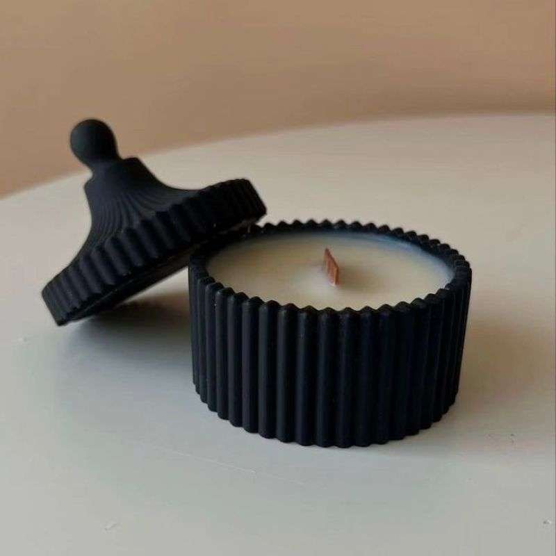 Luxury nautical scented candle with sea salt fragrance