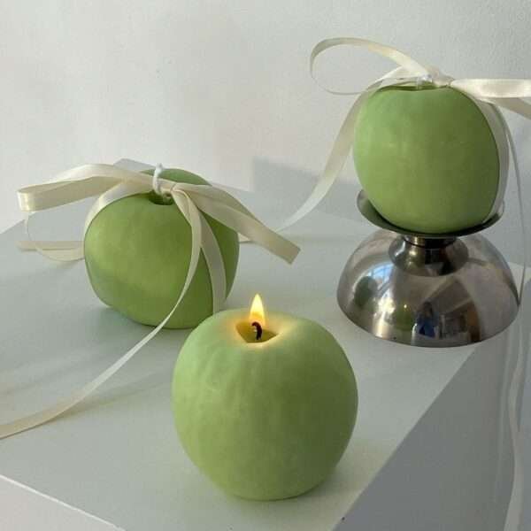 Handcrafted fruit scented candle in glass jar – Pavanea