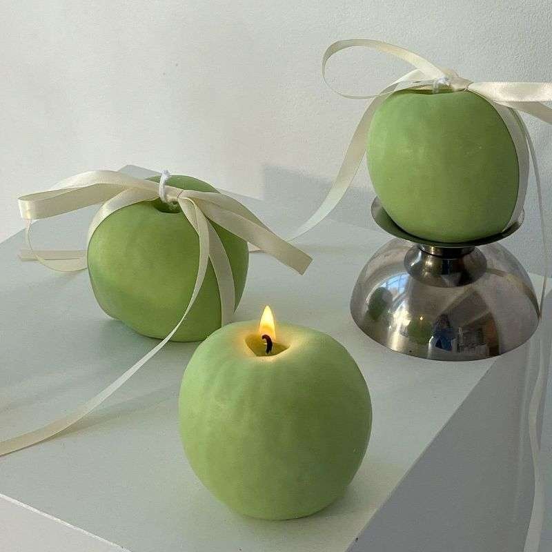 Handcrafted fruit scented candle in glass jar – Pavanea
